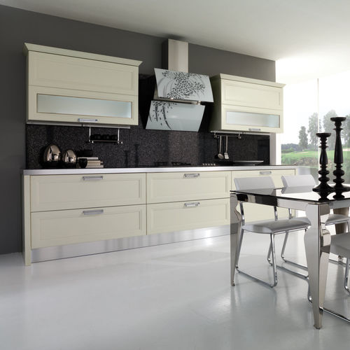 Cucina contemporanea - VICTORIA - Torchetti Cucine - in legno / con impugnature / laccata
