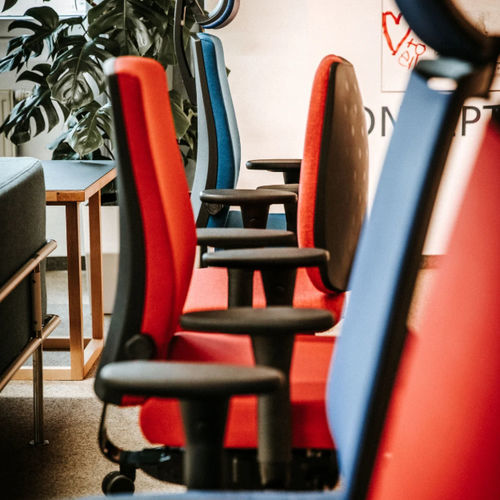 Sedia da ufficio contemporanea - CYMO 155 - Löffler Bürositzmöbel GmbH - da interno / in tessuto / in pelle