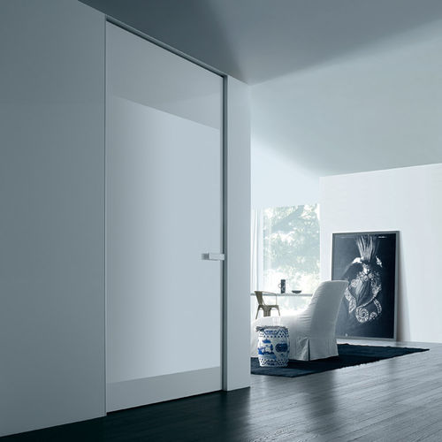 Porta da interno - AURA - RIMADESIO - in alluminio / a ventola / a bilico con asse laterale