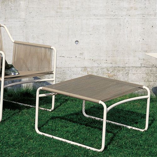 Poggiapiedi contemporaneo - HARP 311 - RODA - in acciaio inossidabile / in poliestere / da esterno