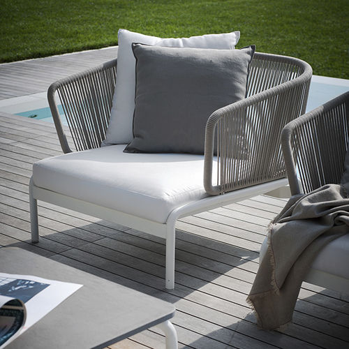 Poltrona contemporanea - SPOOL 001 - RODA - in tessuto / in acciaio inossidabile / in metallo verniciato