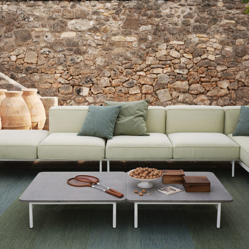 Tavolino basso contemporaneo - ESTENDO 090 - RODA - in pietra naturale / in gres / con supporto in alluminio laccato