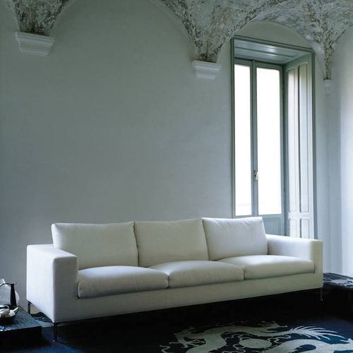 Divano contemporaneo - BOX - Living Divani - in tessuto / in pelle / con braccioli