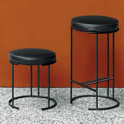 Sgabello contemporaneo - NINA - Living Divani - in pelle / in tessuto / con supporto in acciaio