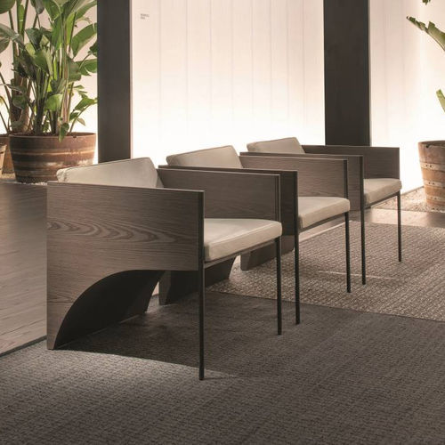 Poltrona contemporanea - Ark - Living Divani - in tessuto / in pelle / in legno compensato