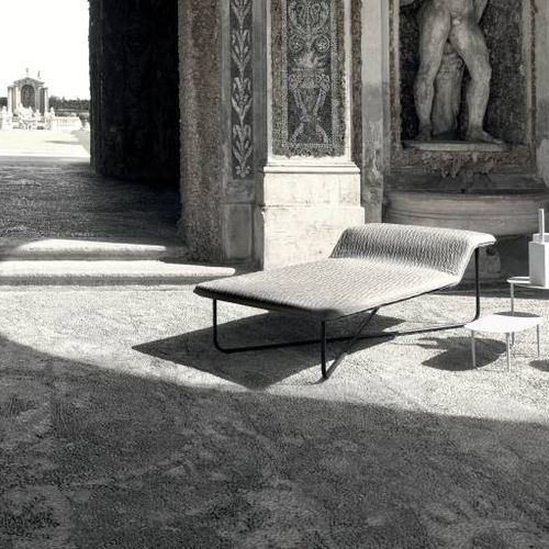 Chaise longue contemporanea - CLIVIO - Living Divani - in tessuto / in pelle / in acciaio con rivestimento a polvere