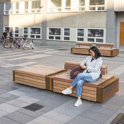 Panca per spazi pubblici contemporanea - SOLID SEAT BLOCKS - Streetlife - in acciaio COR-TEN® / in acciaio con rivestimento a polvere / in legno