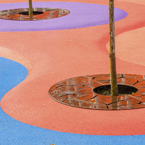 Griglia per alberi rotonda - TREE GRILLES ROUND - Streetlife - in acciaio COR-TEN® / con panchina integrata