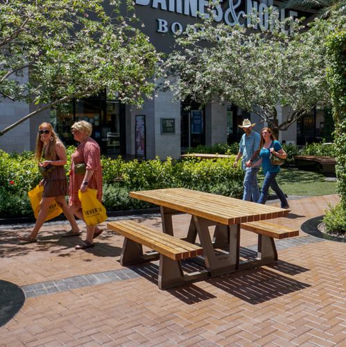 Tavolo da picnic contemporaneo - SOLID INDUSTRY - Streetlife - in legno / con supporto in acciaio galvanizzato / con supporto in acciaio termolaccato