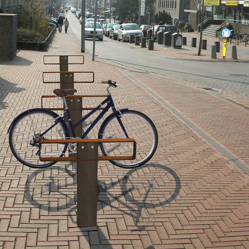Rastrelliera per biciclette a pavimento - ROUGH&READY-KEY - Streetlife - per spazi pubblici / in acciaio galvanizzato / in acciaio inossidabile