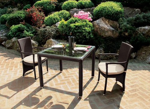 Sedia da giardino contemporanea - CEFALÙ - Dolcefarniente by DFN srl - in resina intrecciata / per uso residenziale / con braccioli
