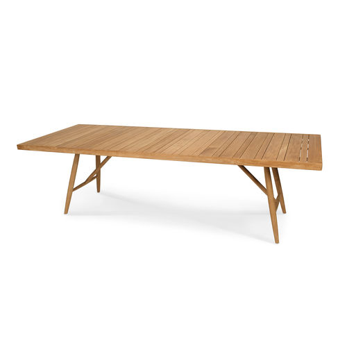 Tavolo da pranzo contemporaneo - BELUGA - FISCHER MÖBEL - in teak / con supporto in teak / rettangolare