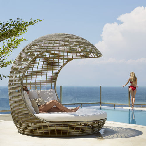 Letto da giardino a baldacchino - DRONE  - SKY LINE DESIGN - matrimoniale / contemporaneo / in tessuto