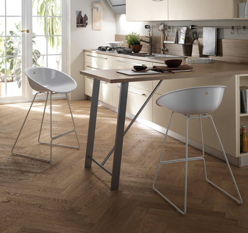 Sedia alta contemporanea - GLISS - SCAVOLINI - da interno / in acrilico / con supporto in acciaio cromato