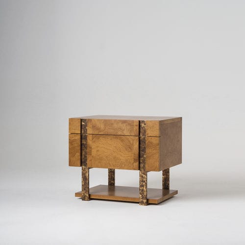 Comodino in stile industriale - DIADEMA - Mantellassi 1926 - in frassino / in legno dorato a foglia oro / con supporto in acciaio
