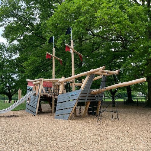 Struttura ludica per parco giochi - NRO540 - KOMPAN - in legno / modulare