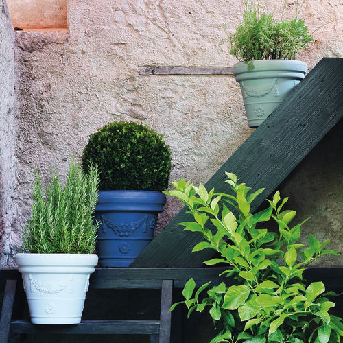 Vaso da giardino in polietilene a bassa densità LDPE - DECORATI FESTONATO - SERRALUNGA - rotondo / per uso residenziale / bianco