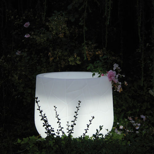 Vaso da giardino in polietilene a bassa densità LDPE - MEMORY - SERRALUNGA - rotondo / luminoso / per uso residenziale