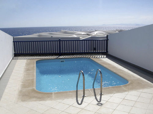 Piscina monoblocco - COMPACTA - Multiforma - da esterno / interrata / in poliestere