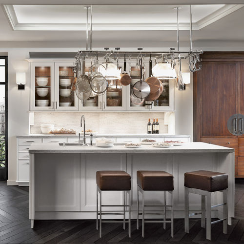 Cucina classica - BEAUXARTS - SIEMATIC - in legno laccato / con isola / con impugnature