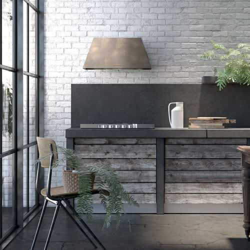 Cappa a muro - CHLOE' - Faber S.p.A - con illuminazione integrata