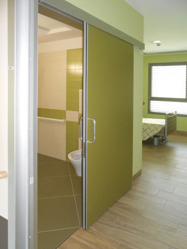 Porta scorrevole - Celegon - da interno / in alluminio / in MDF