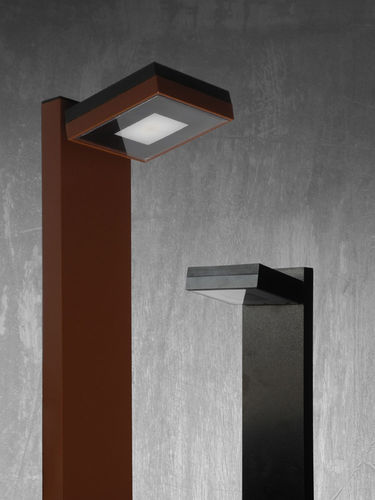Lampioncino da giardino - PN 110Q - Ivela spa - contemporaneo / in ghisa di alluminio / in alluminio estruso