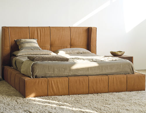 Letto matrimoniale - JAMES - Falegnami - contemporaneo / imbottito / con testiera