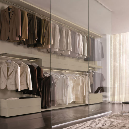 Cabina armadio contemporanea - Falegnami - in legno laccato
