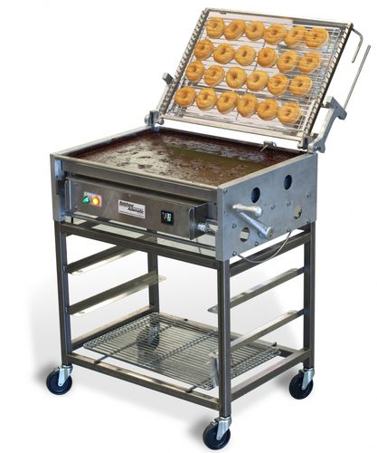 Tavolo di preparazione per glassatura dolci - HI18F - ADAMATIC - in acciaio inossidabile / mobile / professionale