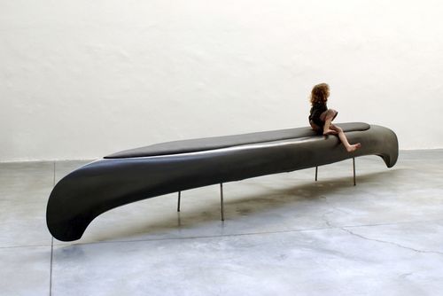 Panca design originale - CANOA - ImperfettoLab - in fibra di vetro