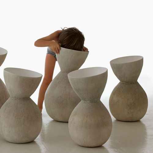 Vaso contemporaneo - INCLINE - ImperfettoLab - in fibra di vetro