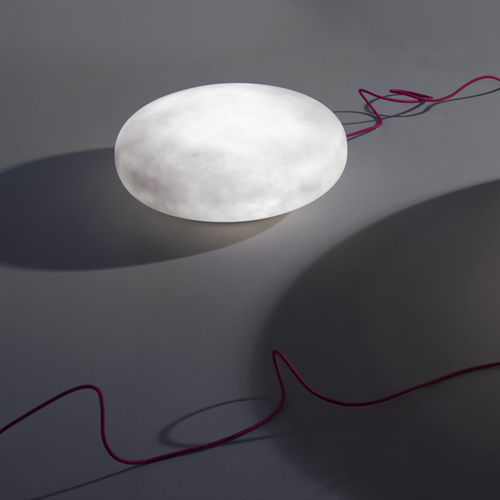 Lampada da pavimento - ETTY - ImperfettoLab - in fibra di vetro / contemporanea / con cavo