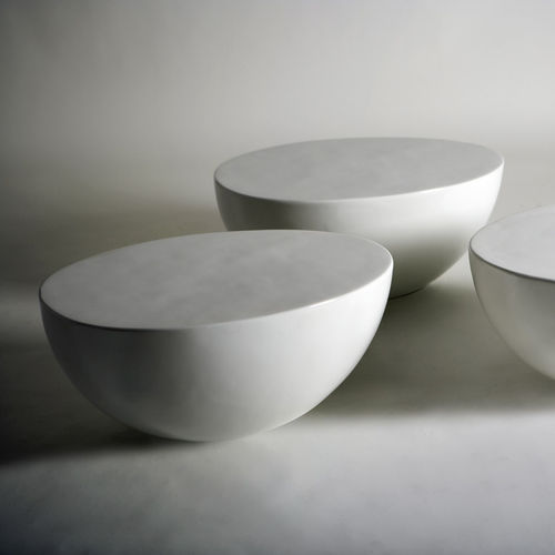Tavolino basso design originale - SEMI - ImperfettoLab - in fibra di vetro / rotondo / 100% riciclabile
