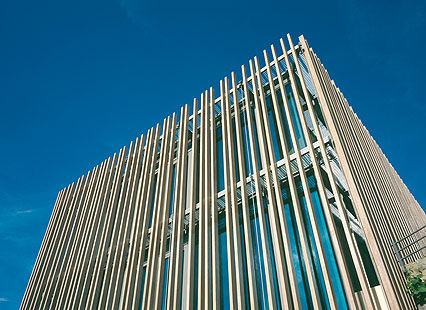 Facciata ventilata in legno - VINYARD AM STEIN - HESS TIMBER