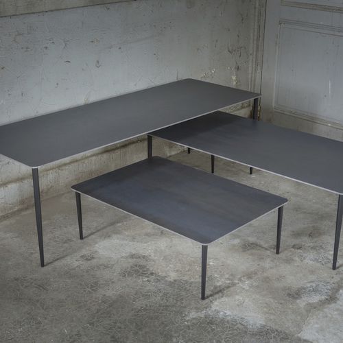 Tavolino basso contemporaneo - FUZGEO - TRISS - in acciaio laccato / in ceramica / rettangolare