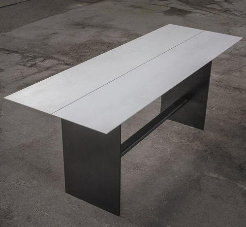 Tavolo alto contemporaneo - LINEAL - TRISS - in acciaio / in ceramica / rettangolare