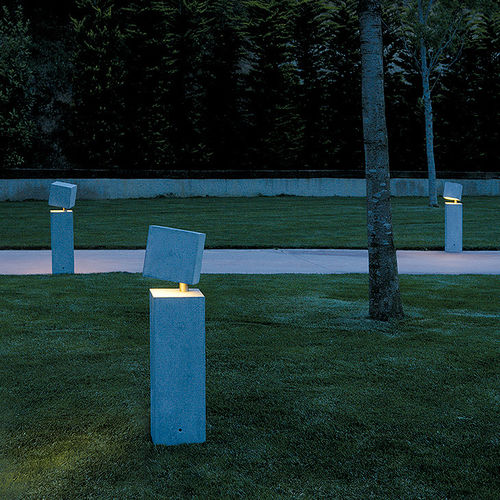Lampioncino da giardino - Break - VIBIA LIGHTING - contemporaneo / in acciaio / in calcestruzzo