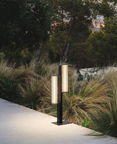 Lampada da terra - Class - VIBIA LIGHTING - in alluminio / in vetro borosilicato / contemporanea