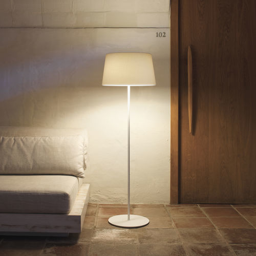 Lampada da terra - Warm - VIBIA LIGHTING - in alluminio / in acciaio / in metacrilato