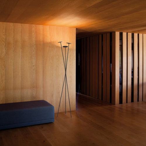 Lampada da terra - Skan - VIBIA LIGHTING - in acciaio / in lega / contemporanea