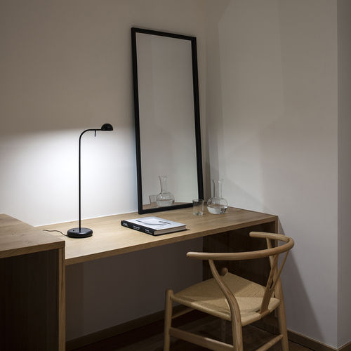Lampada da tavolo - Pin - VIBIA LIGHTING - in alluminio / in acciaio / in policarbonato