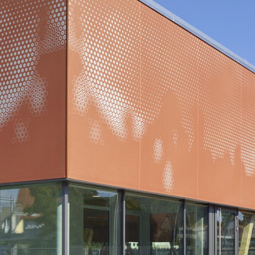 Membrana architettonica in rete - TENSEO FRONTSIDE 371   - Serge Ferrari ARCHITECTURE - in PET / per rivestimento di facciata / traslucida