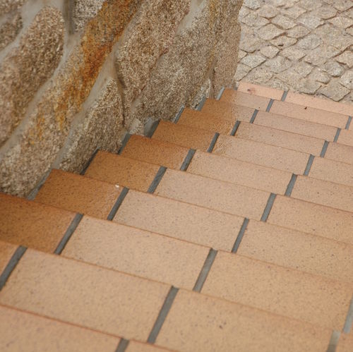 Rivestimento per scalino in ceramica - FIORENTINO NATURAL - TERRAKLINKER - GRES DE BREDA - antiscivolo / ad alta resistenza