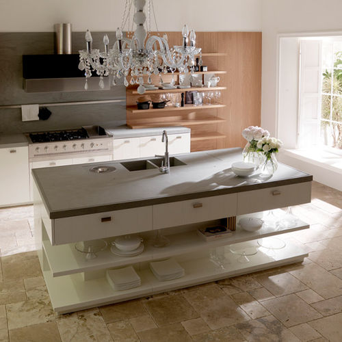 Cucina contemporanea - NANTIA  - TONCELLI - in rovere / con isola / con impugnature