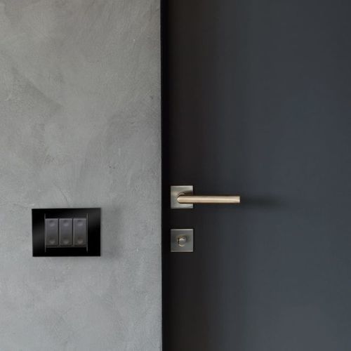 Supporto per prese elettriche - SYSTEM BLACK - GEWISS