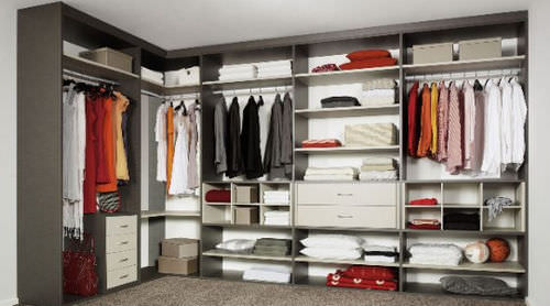 Cabina armadio ad angolo - LEGNO - Ewins - contemporanea / in legno / con porta scorrevole