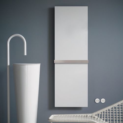 Portasalviette a 1 barra - SQUARE - TUBES - integrato / in cromo / levigato