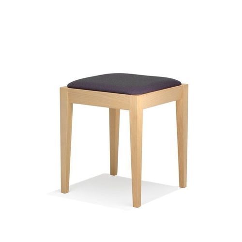 Sgabello contemporaneo - Luca  - Kusch & Co - in tessuto / con supporto in faggio / imbottito