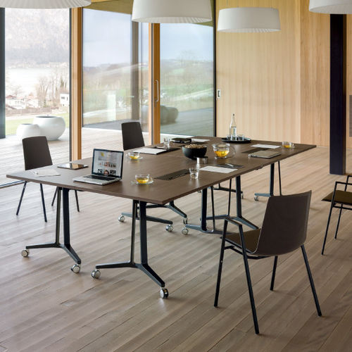 Tavolo da riunione contemporaneo - SKILL - Wiesner Hager - in legno / in laminato / rettangolare